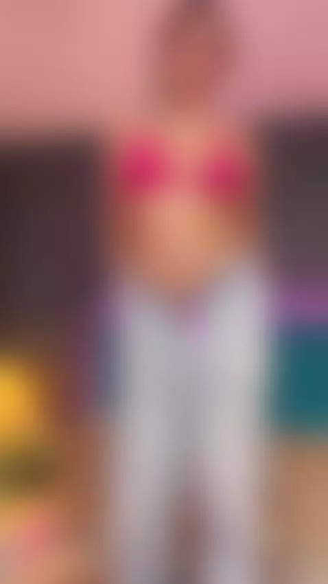 a unique, casual and sensual style by susyluv