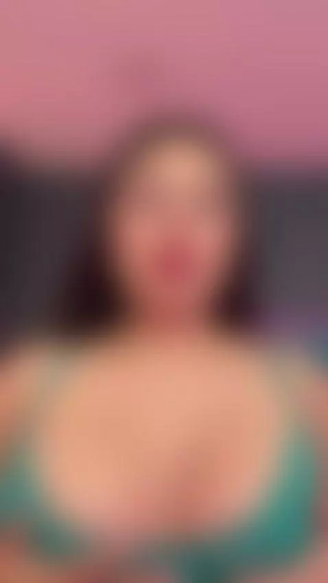 My fingers glide smoothly... playing with my sweetest tempta... by susyluv