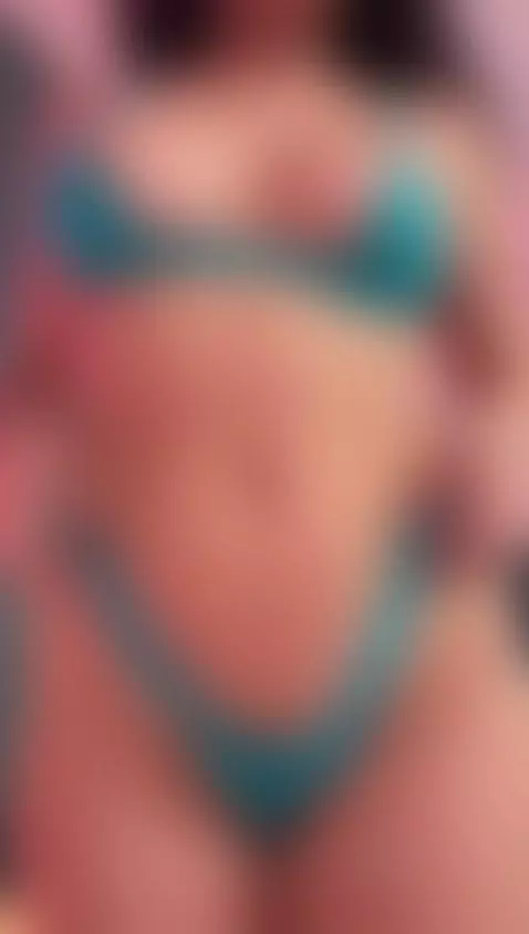 do you want this body? Do you like me to caress my body for ... by susyluv