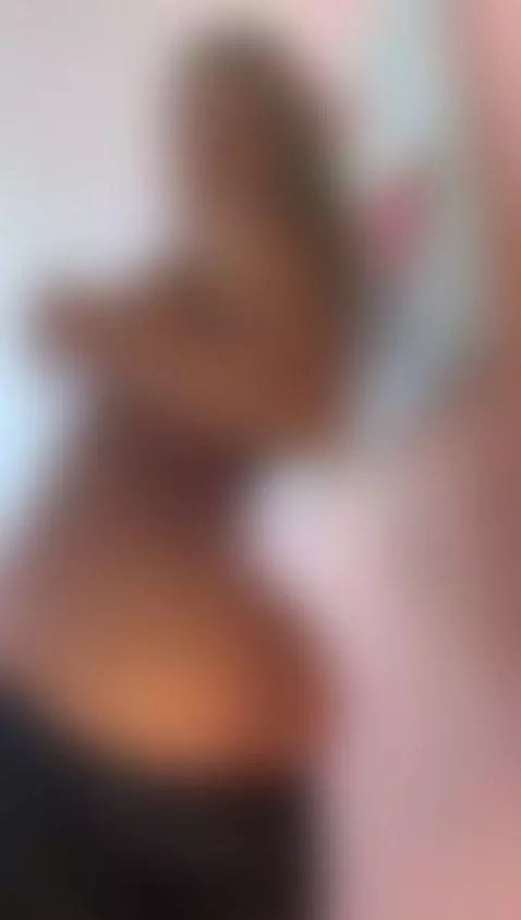 finish undressing me and fuck me by susyluv