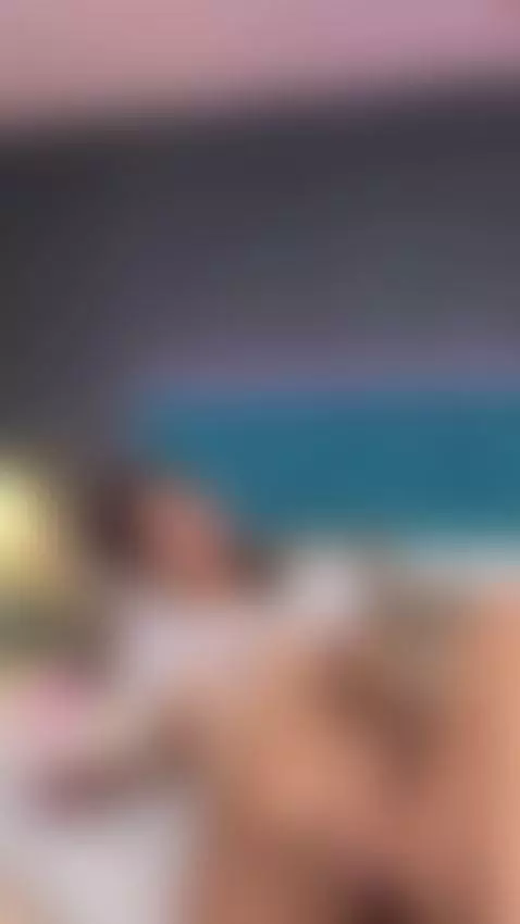 my pussy seeks pleasure and while you arrive I give it to my... by susyluv