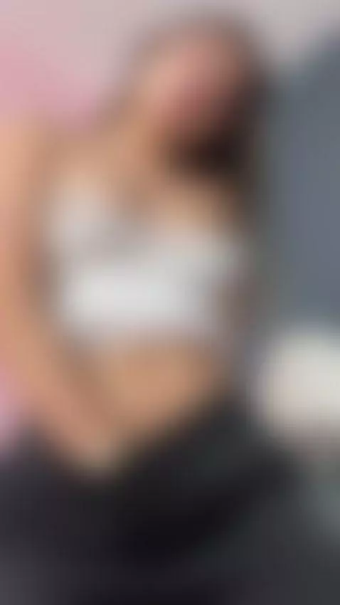 A look and your mind is filled with fantasies by susyluv