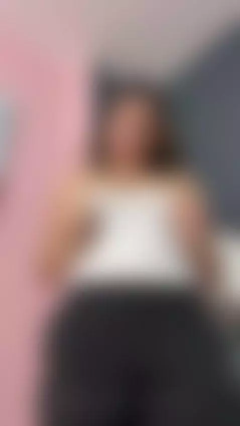 My hands explore ... and desire turns on by susyluv