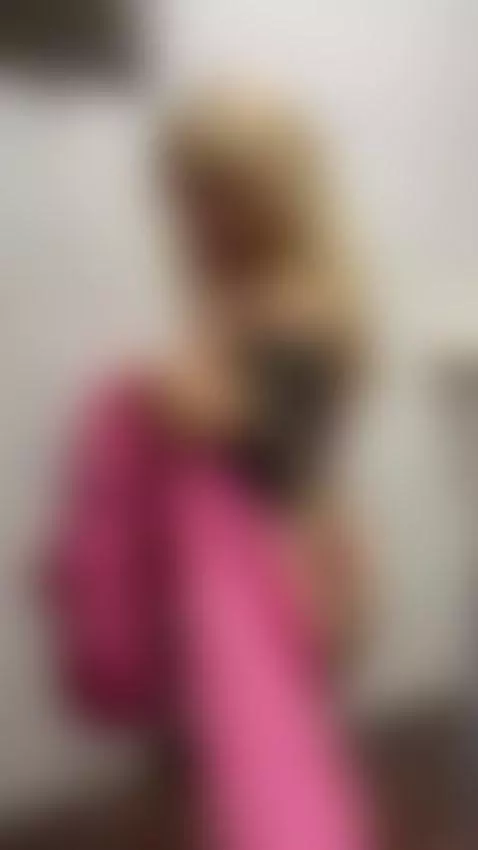 would you like to see me take a shower by zoeestarr