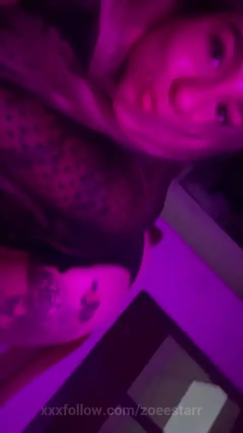 cuz i wanna be fuck so bad by zoeestarr