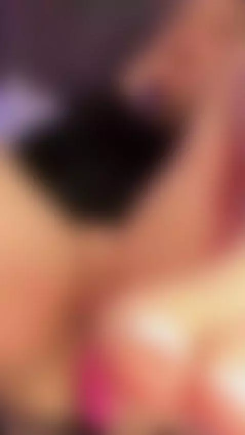 just lubing my fingers to make my pussy wet by zoeestarr