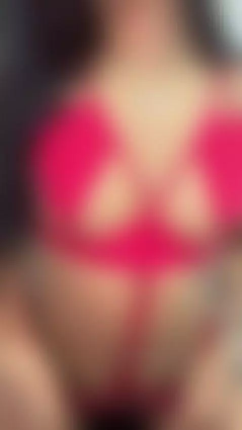 Mmmm i am Horny by candyssimons