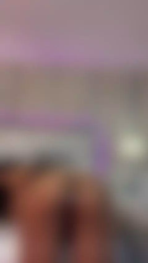 my pussy wet by your lips. 🍑💦 by candyssimons