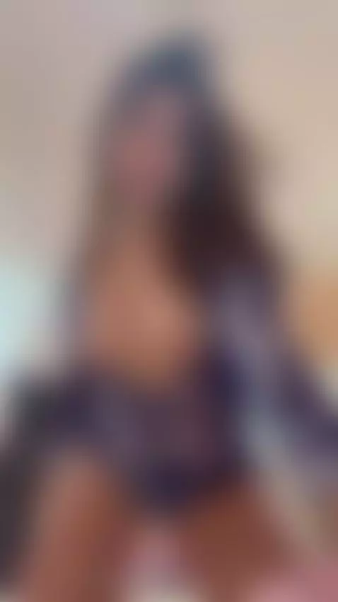 hot, play, latina by ellewest