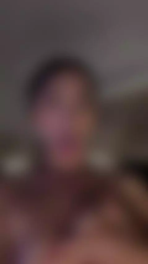 wanna feel ur cock into me by hollylincon