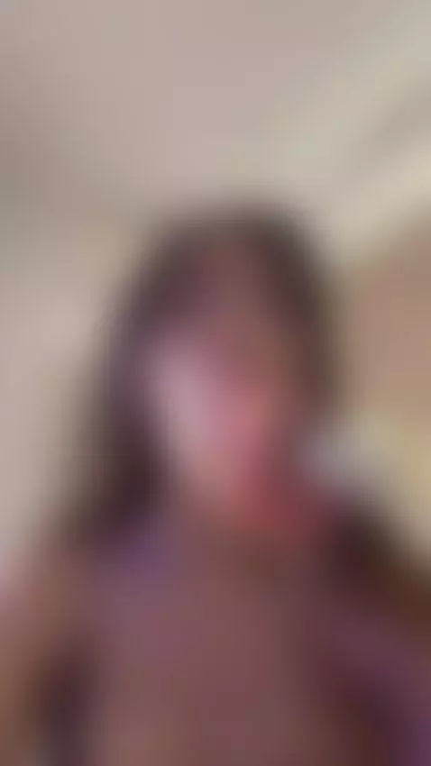 If my eyes turn you on… wait until I open my mouth by hollylincon