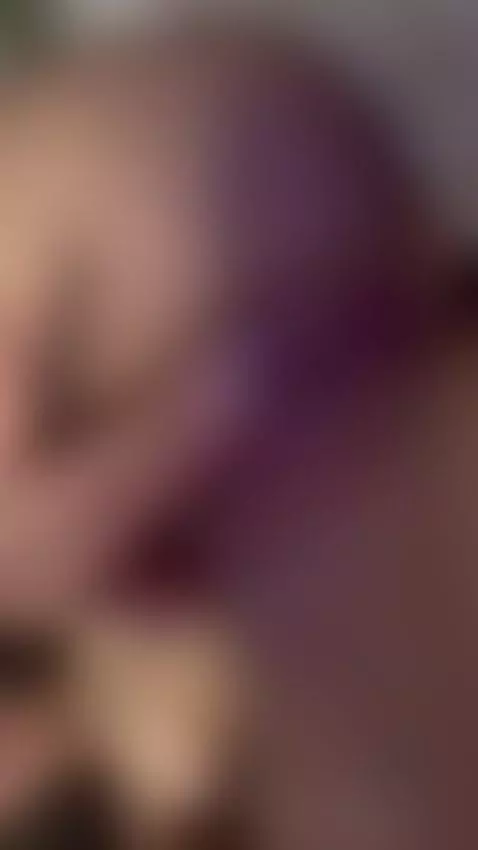 I only need your eyes… I’ll take care of the rest by hollylincon