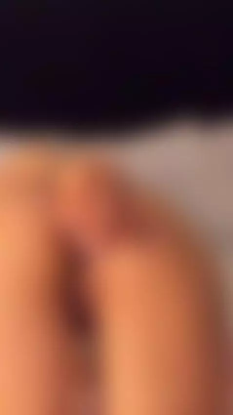 I want to finish on top of you, riding like a wet slut by hollylincon