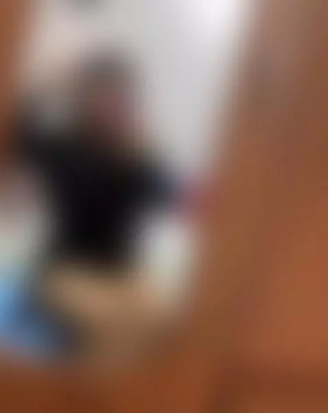 🫢🫣 by erikitalinda777