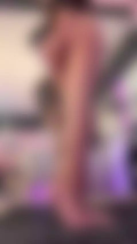 My legs by amaiamonroe