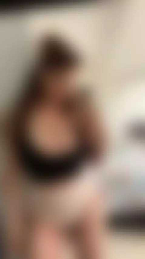 What color are my eyes? by vicwon