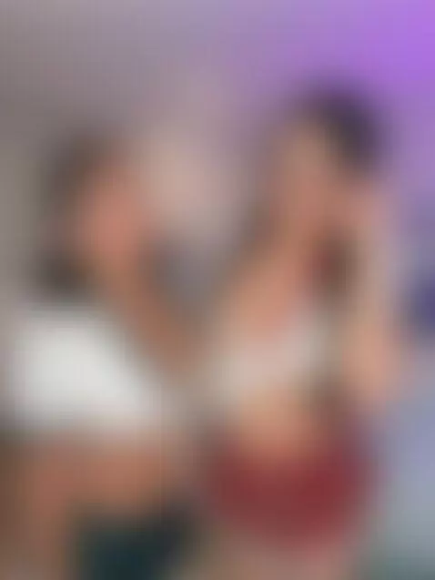 YOUR FAVORITE GIRLS ARE HERE 😈🥵 by icysweetcam2