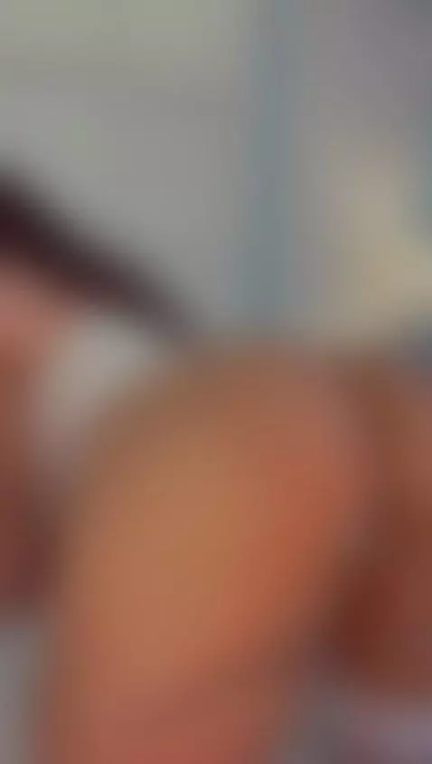 This lingerie is so small ... that my ass is already asking ... by bellatunder