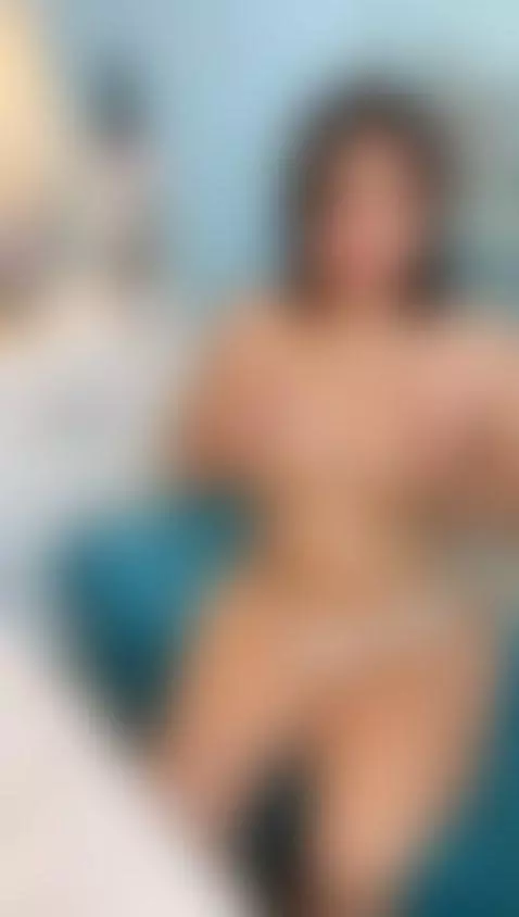 my sexy body wants to taste your soft hands on it by bellatunder