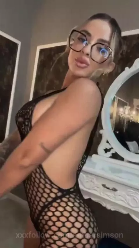 Dare to watch? I dare you not to fall for me by ambarsimson