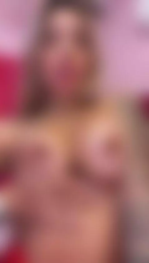 I could get lost in the way you look at me. by ambarsimson