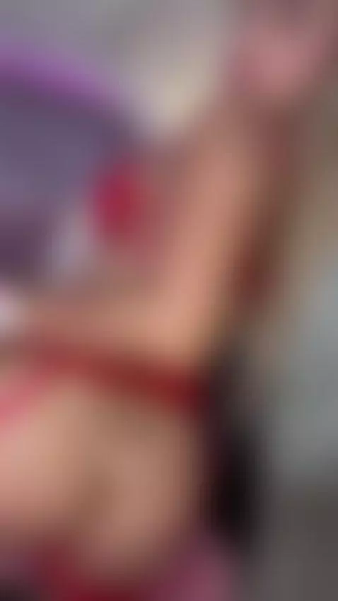 hot and playful latina by ambarsimson