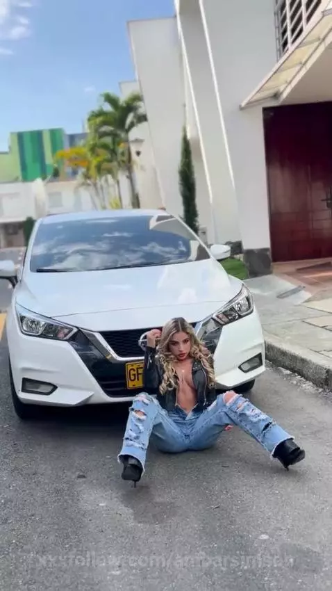 This blonde knows how to handle curves—mine and the road’s by ambarsimson