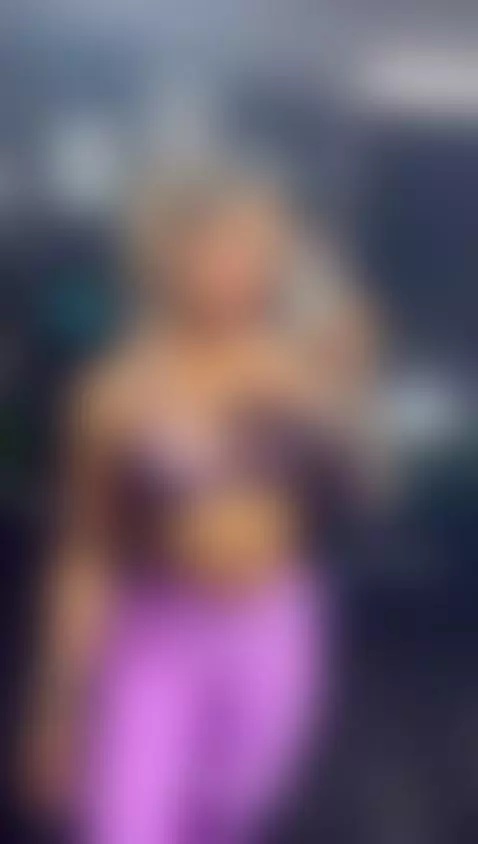 Every curve of my body is waiting for your hands to explore by ambarsimson