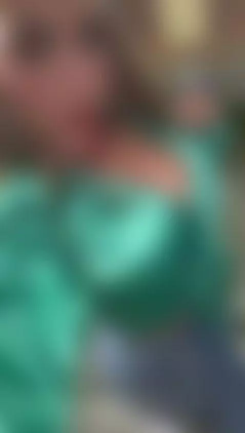 I don't need words, just my presence by ambarsimson