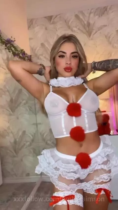 I am the most irresistible temptation tonight by ambarsimson