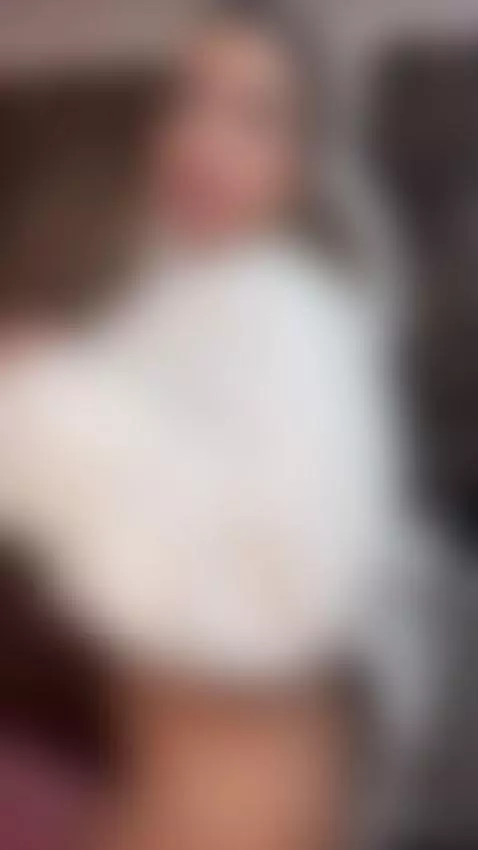 I'm not an angel, but this blonde can take you to heaven 😏 by ambarsimson