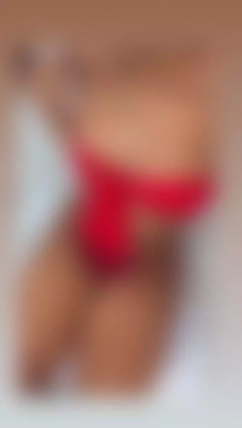 Let's enjoy this sexy body! 🌺 by amber-dior