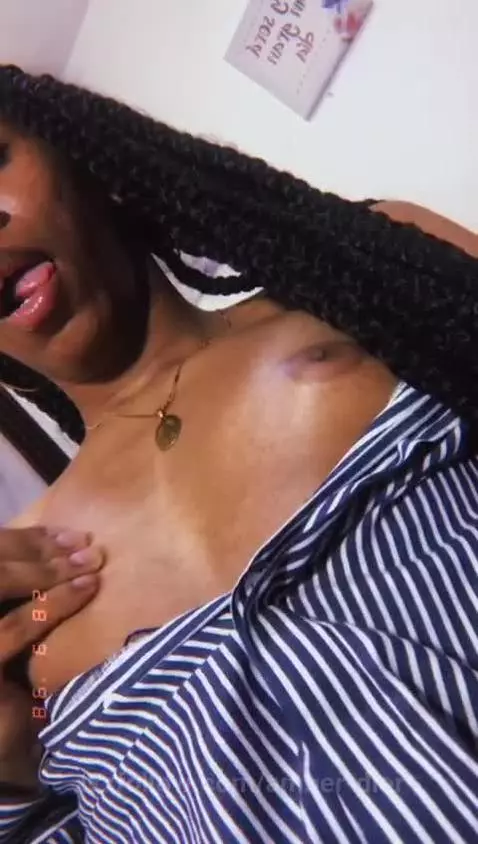 Enjoy my nude by amber-dior