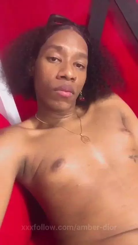 esta dormido me quieres despertar? by amber-dior