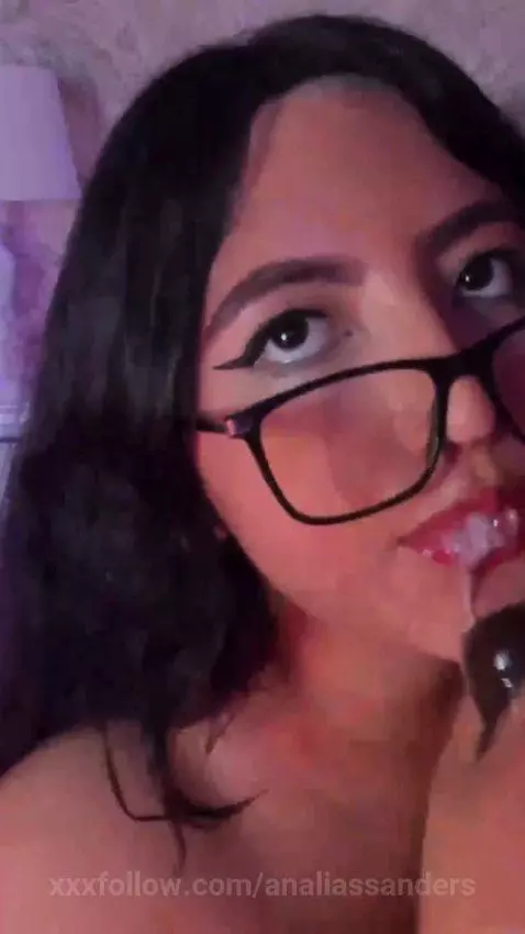 The Game of My Lips by analiassanders