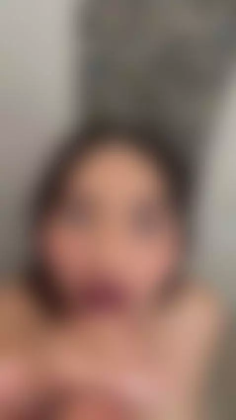 deep and strong blowjob by analiassanders