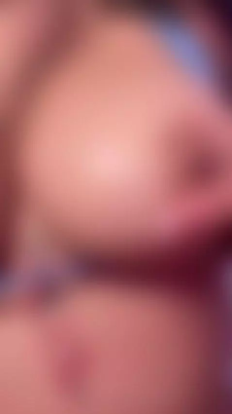 Fuck my big tits by aliceharriss