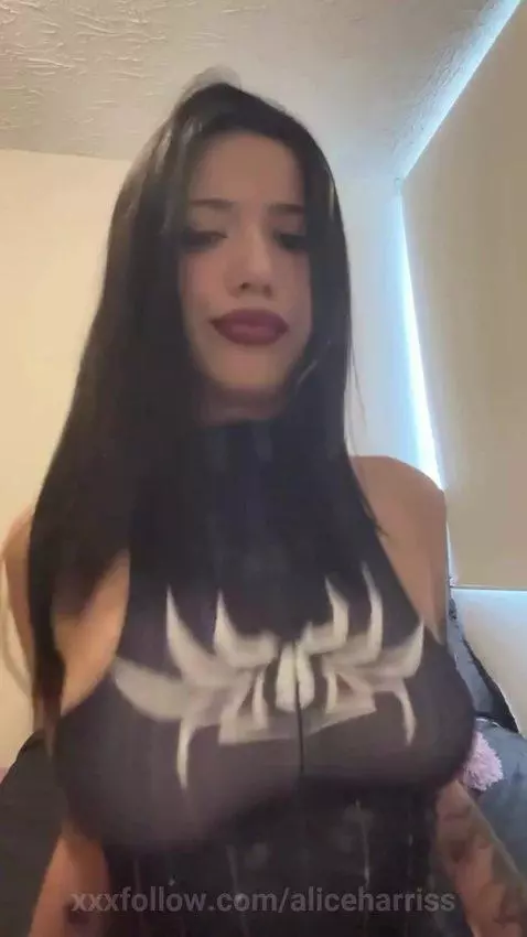 Sexy and hot by aliceharriss