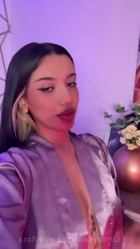 Sexy and hot by aliceharriss