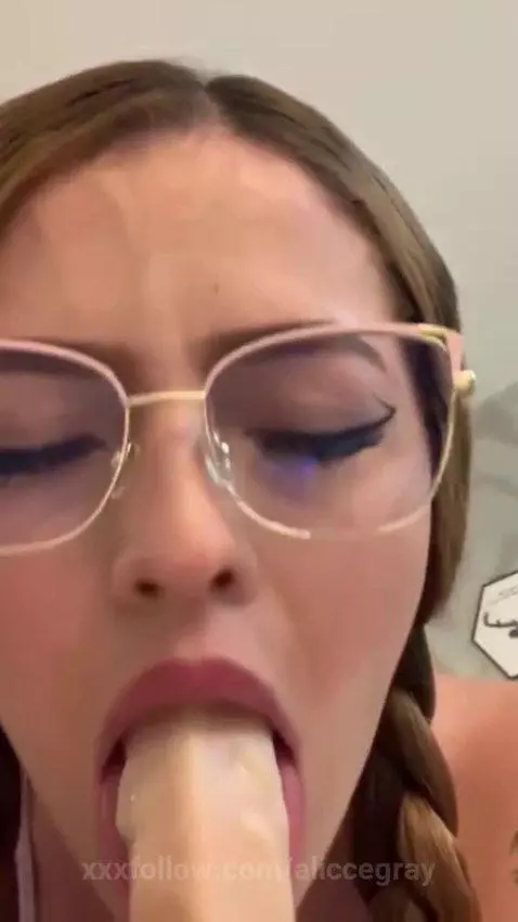 Full of milk my mouth by aliccegray