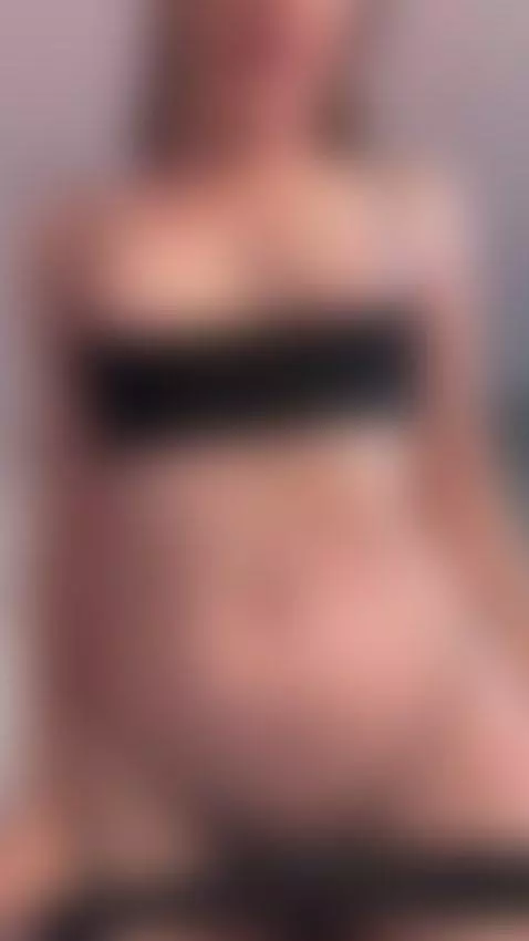 Fuck my hot body by aliccegray