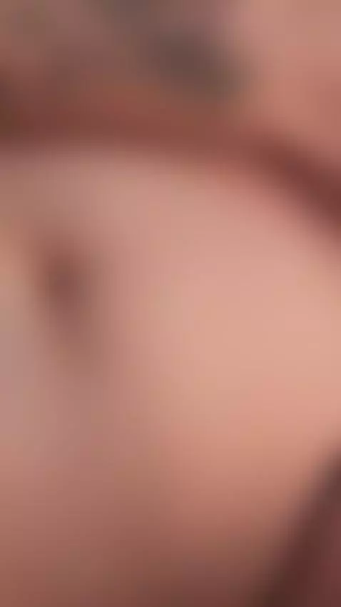 My hot body shouts your cock by aliccegray