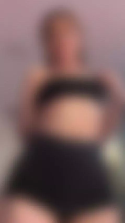 Fuck my hot body by aliccegray