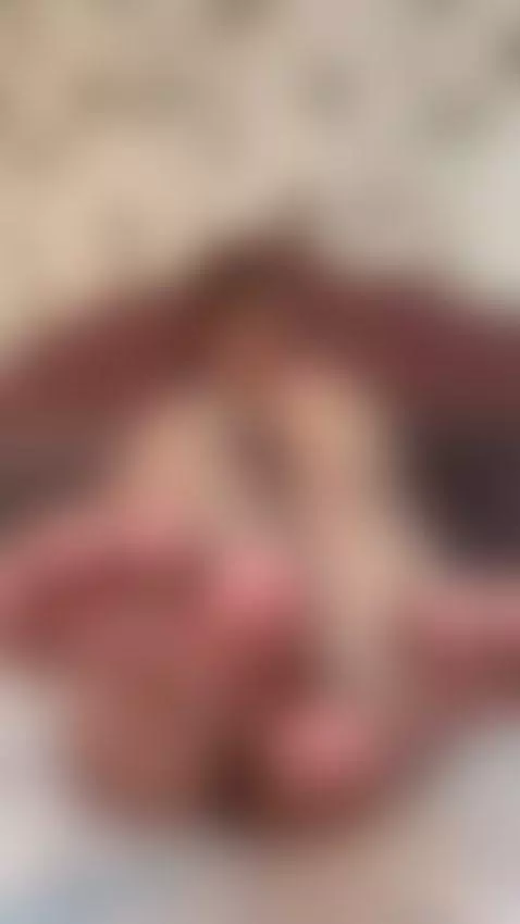 Suck my hot feet by aliccegray