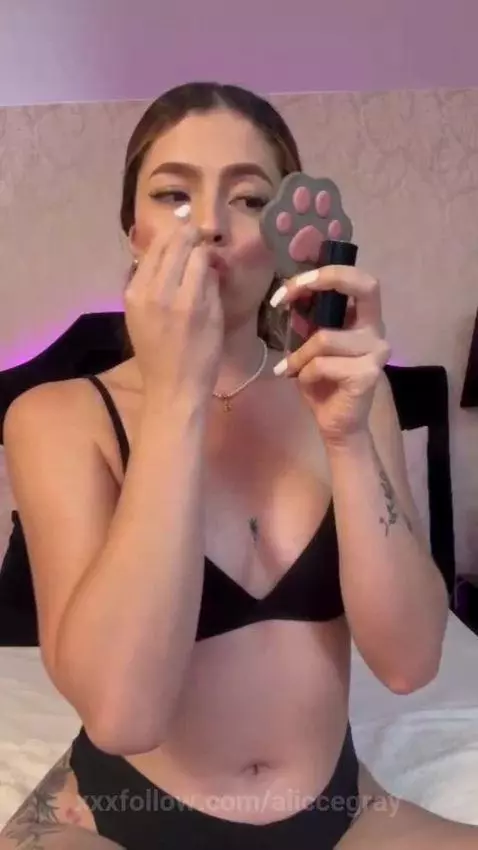 Sexy and Hot by aliccegray