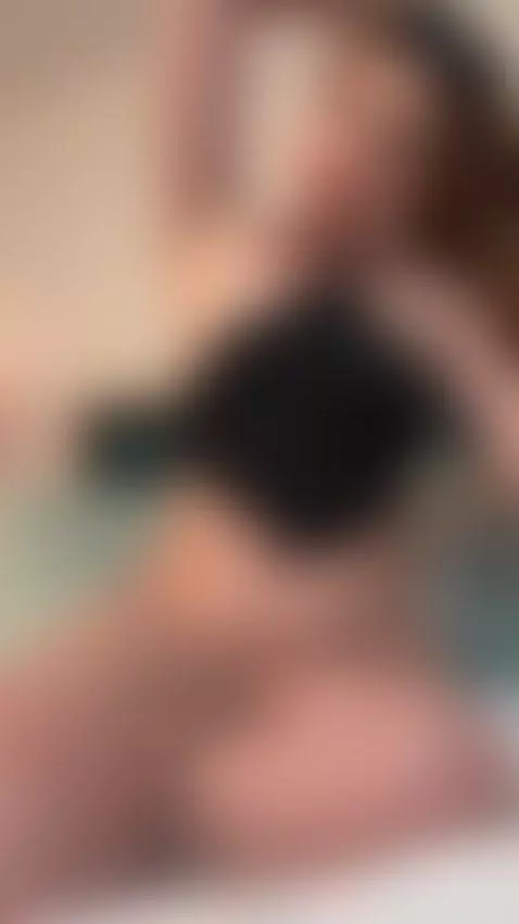 Fuck my hot body by aliccegray