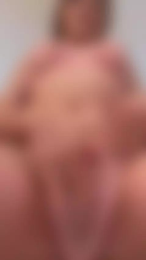 Fuck my hot body by aliccegray