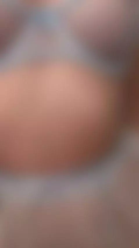 Fuck my hot body by aliccegray