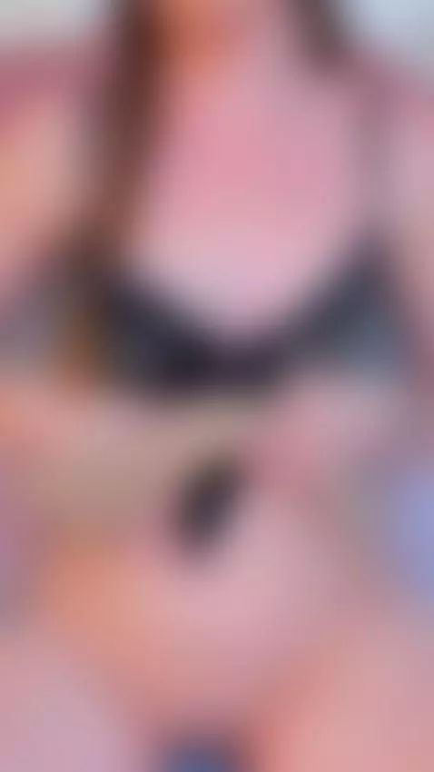 Fuck my hot body by aliccegray