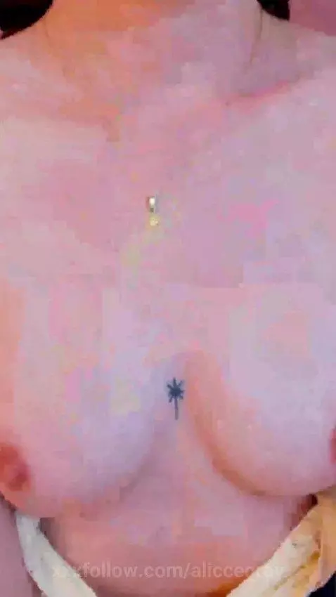 Fuck my hot body by aliccegray